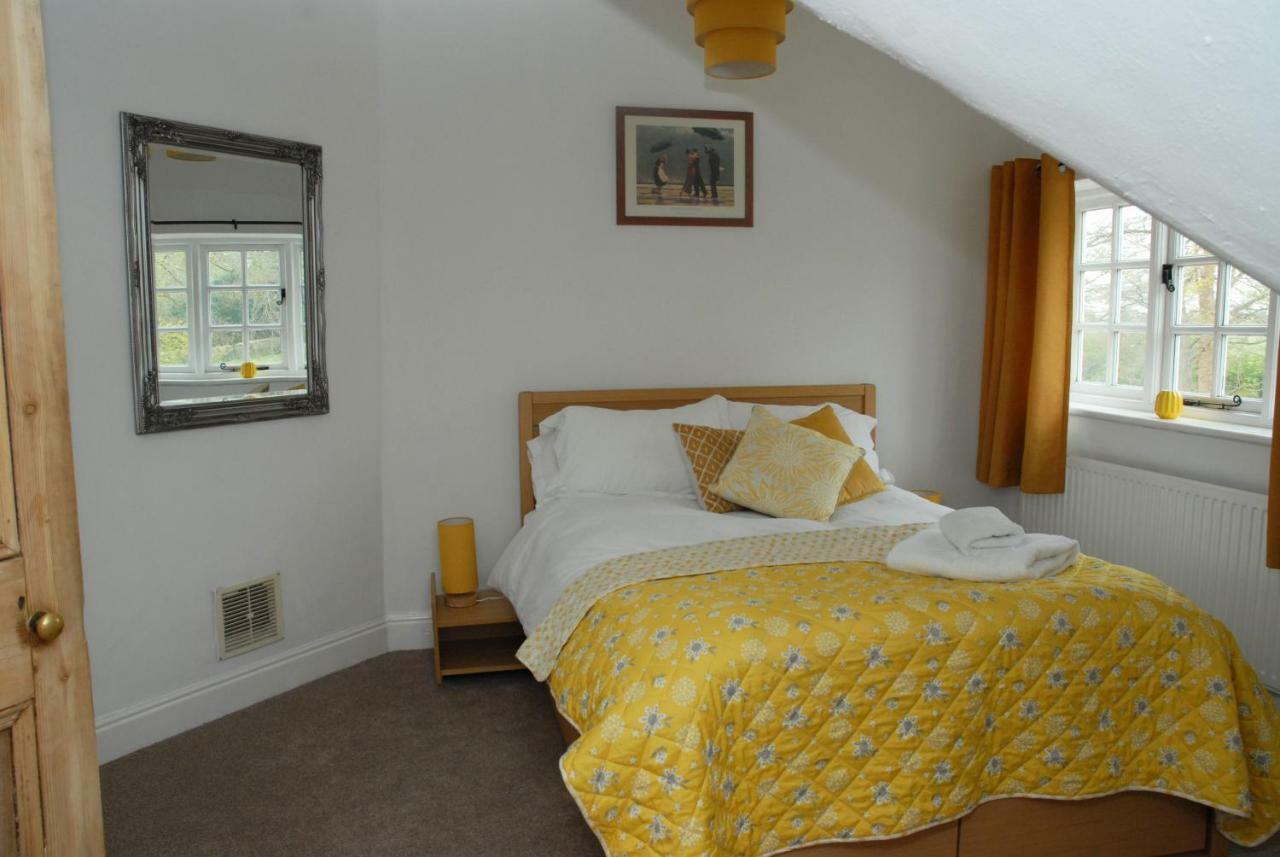 Greysfield Cottage Честър Екстериор снимка